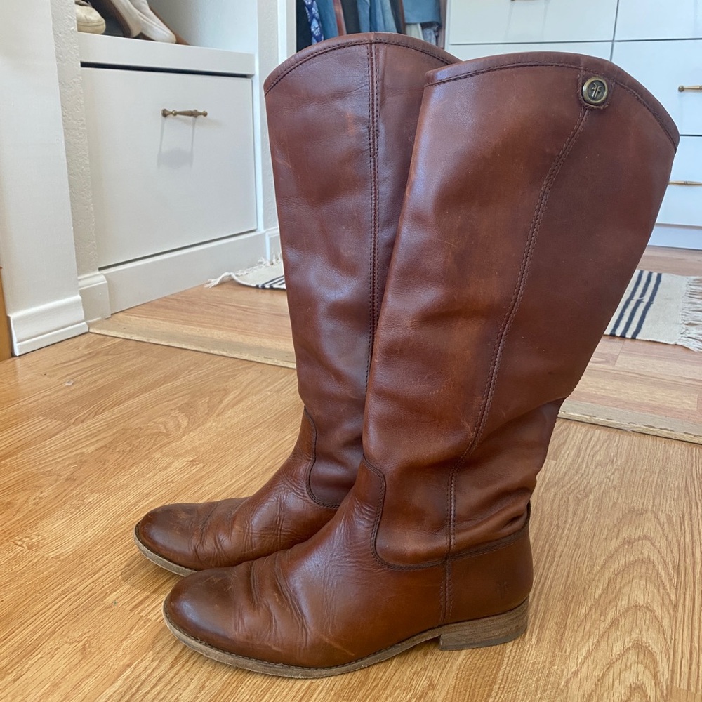 Frye Melisa Button 2 Boots Size 8 B